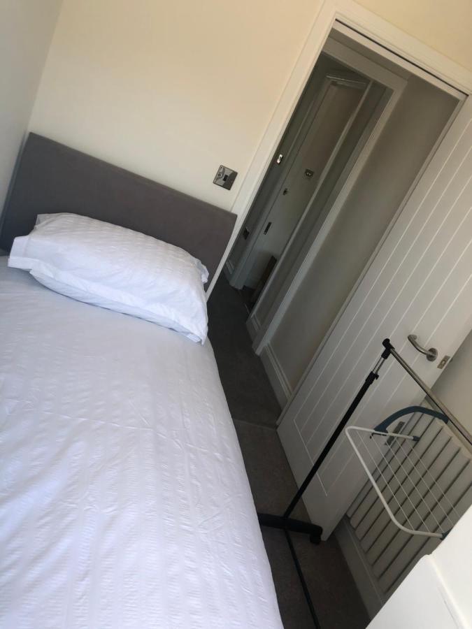 5 Bedroom House In Orpington Luaran gambar