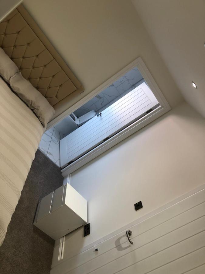 5 Bedroom House In Orpington Luaran gambar