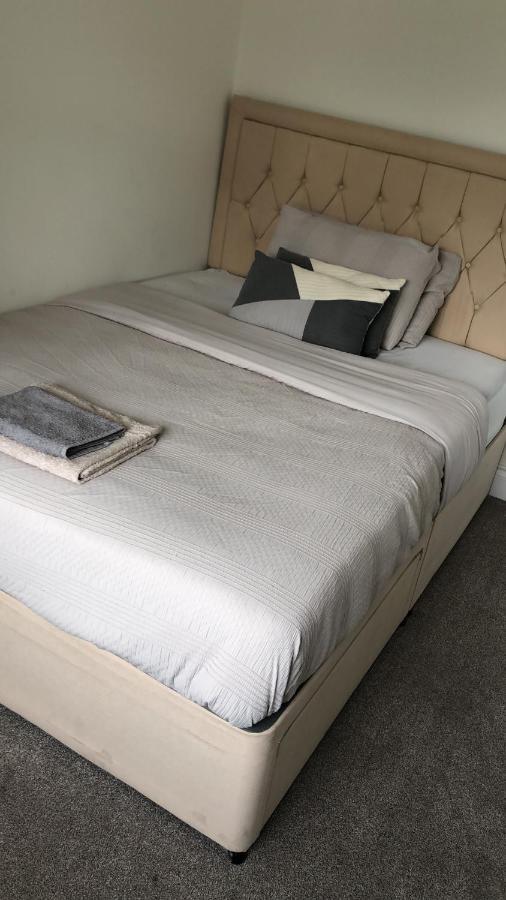 5 Bedroom House In Orpington Luaran gambar