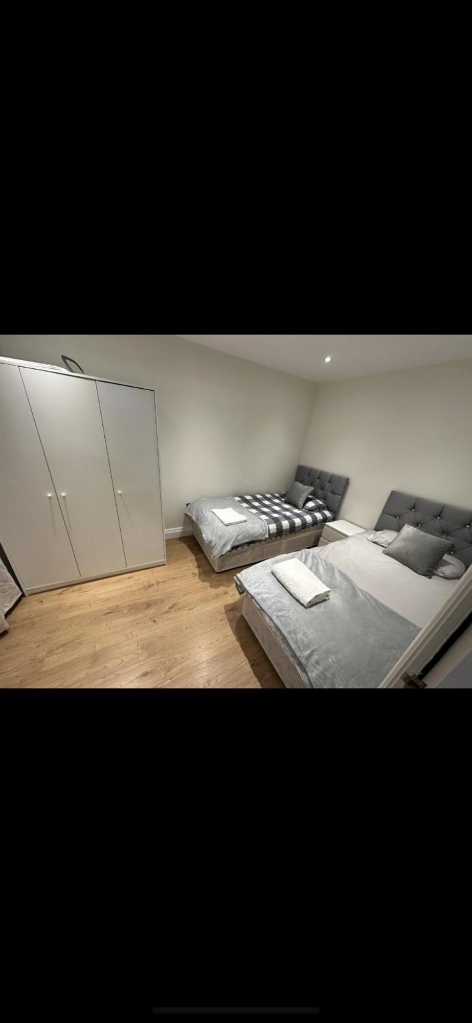 5 Bedroom House In Orpington Luaran gambar
